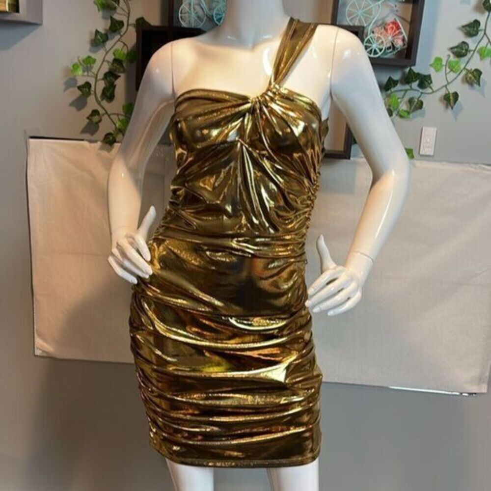 Micas Women Sexy Pleated Slash Shoulder Dress Size M